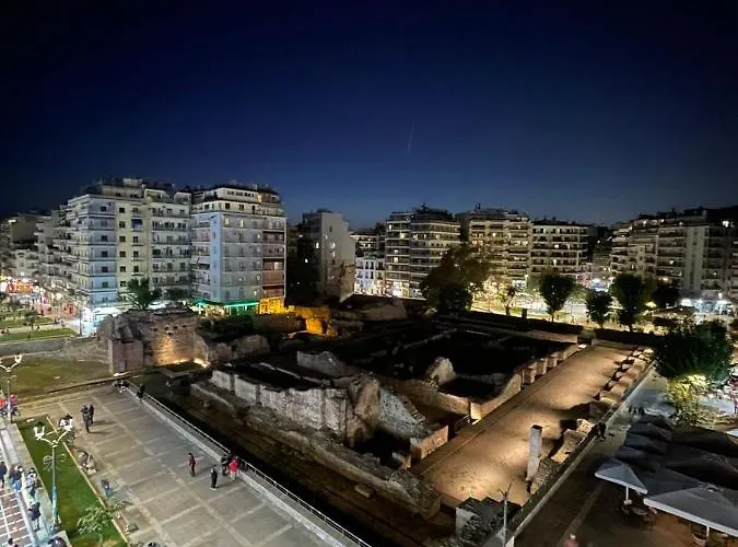Galerius Palace View By Agora Flats